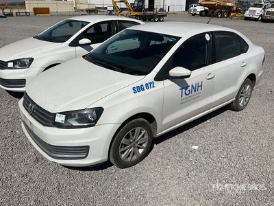 2017 Volkswagen Vento Automovil / Auto