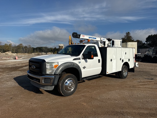 2014 Ford F-550 4x2 Service Truck