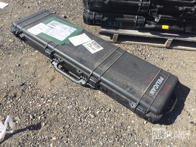 (4) Pelican Storage Cases