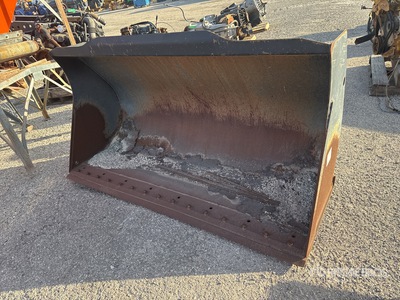 JCB 77 in General Purpose Wheel Loader Bucket - Fits JCB 334/T5026