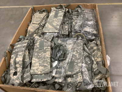 (111) Hydration System Carriers