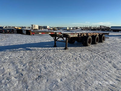 2001 Triple E 40 ft Tri/A Extendable Container Trailer