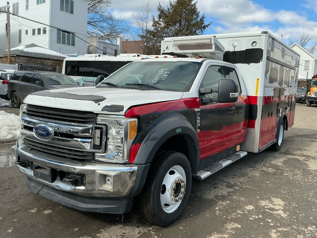 2017 Ford F-550 4x4 Extended Cab Ambulance
