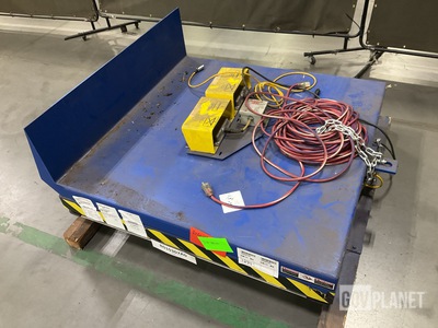 Lift & Tilt Scissor Table