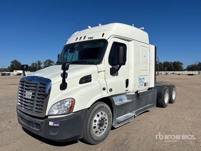 2018 Freightliner Cascadia 113 6x4 T/A Sleeper Truck Tractor