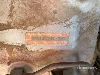 2017 Mitsubishi L200 4x4 Crew Cab Camioneta / Ophalen