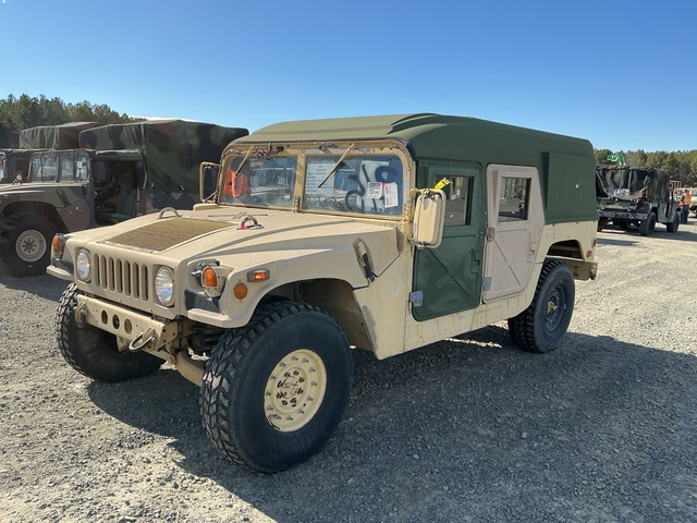 2008 AM General M1097R1 HMMWV 4 Door Hard Top w/Helmet Top