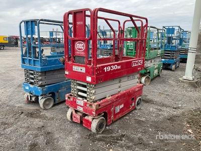 2018 MEC 1930SE Electric Scissor Lift
