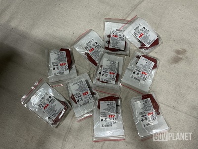 (55) ABB P9B11VN Electrical Contact Assemblies