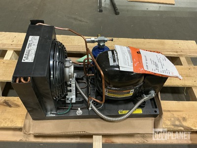 Emerson Copeland AFE20C5E-IAA-103 Refrigerating Condensing Unit