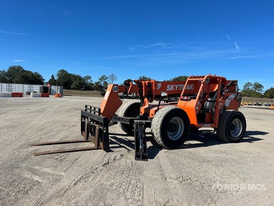 2007 SkyTrak 10054 Manipulador Telescópico