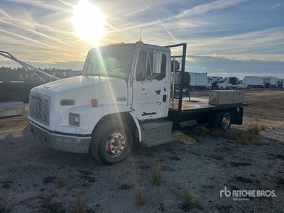 2001 Freightliner FL60 4x2 Flatbed Truck (Inoperable)