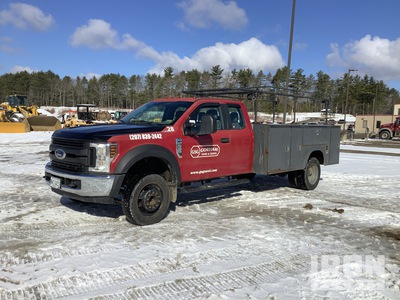 2018 Ford F-550 XL 4x2 Extended Cab Utility Truck