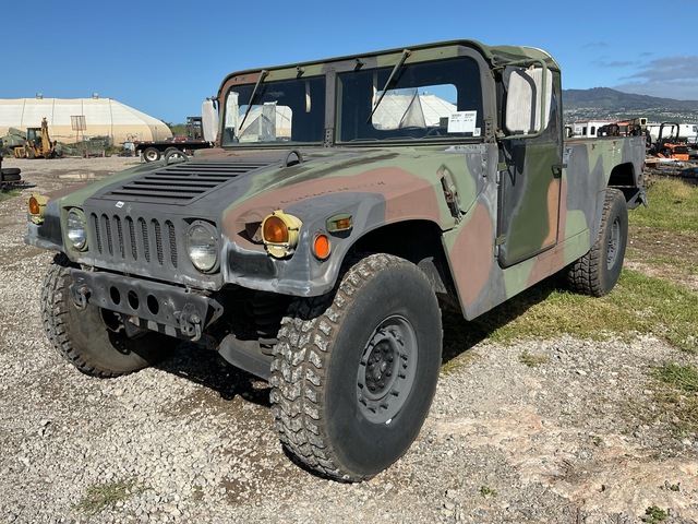 2007 AM General M1097R1 HMMWV 2 Door Soft Top w/Truck Body