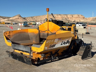 2013 LeeBoy 5000 Track Finisseur pour asphalte