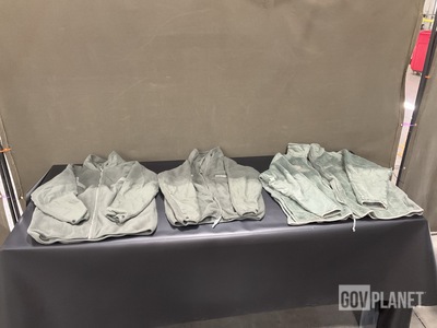 (25) Cold Weather Jackets & (8) Extreme Cold Weather Liners