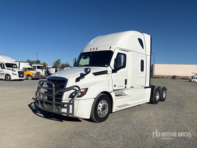2022 Freightliner Cascadia 126 6x4 T/A Sleeper Truck Tractor