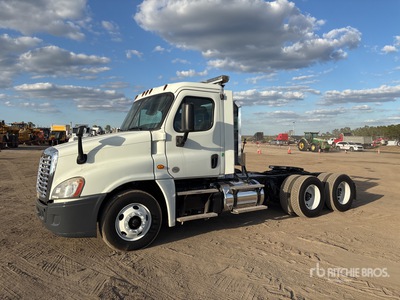 2016 Freightliner Cascadia 125 T/A Day Cab Truck Tractor