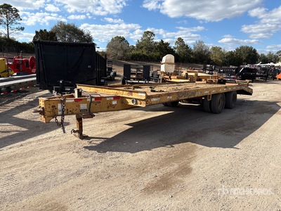 2003 Superline 25 ft T/A Equipment Trailer