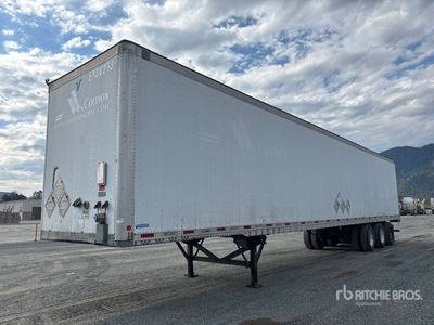 2007 Vanguard 53 ft x 102 in Tri/A مقطورة فان