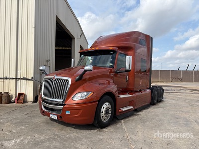 2023 International LT625 6x4 T/A Sleeper Truck Tractor