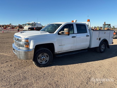 2018 Chevrolet Silverado 2500HD 4x4 Crew Cab ピックアップ