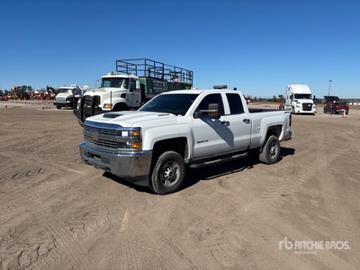2017 Chevrolet Silverado 2500HD 4x4 Crew Cab Pickup
