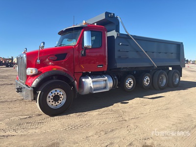 2022 Peterbilt 567 10x4 ダンプトラック（4軸）