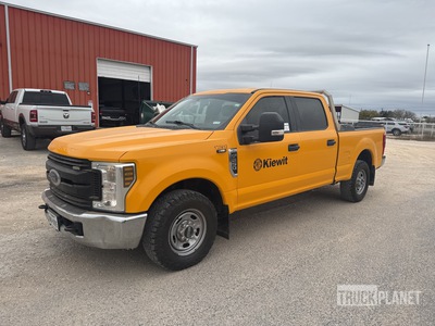 2019 Ford F-250 XL 4x2 Crew Cab Pickup