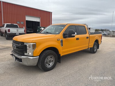 2019 Ford F-250 XL 4x2 Crew Cab Pickup