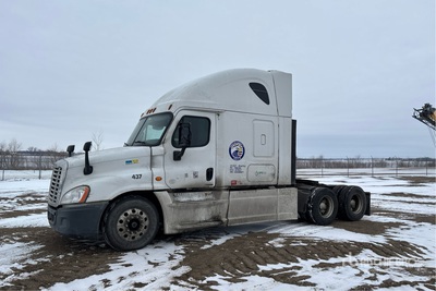 2016 Freightliner Cascadia 125 6x4 Tracteur Routier Couchette