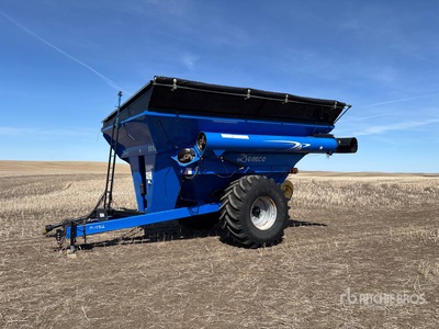 Demco 1050 S/A Grain Cart