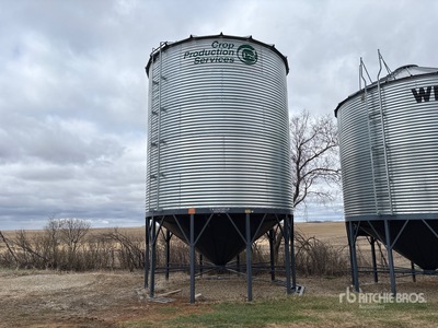 Crop Production Services +/- 4700 bu 5 Ring Hopper Grain Bin