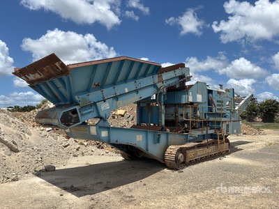 2001 BL-Pegson Maxtrak 1000 Tracked Cone Crushing Plant