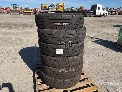 Quantity of (6) Michelin Primacy XC 235/80R18 Tyres