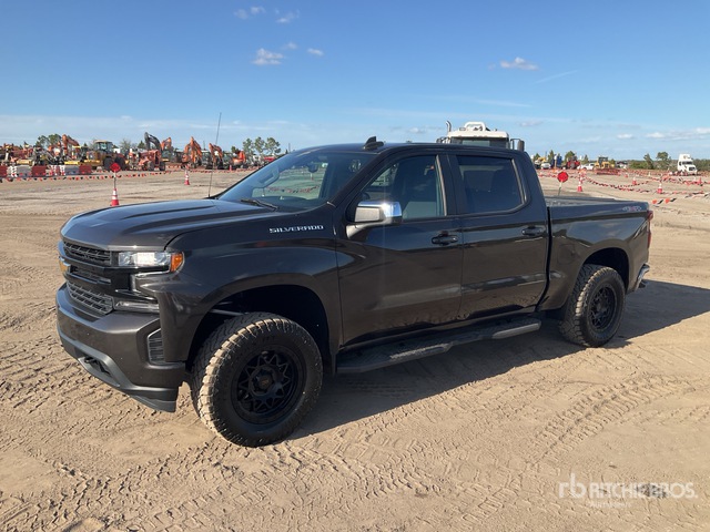 2021 Chevrolet Silverado 1500 2021 Chevrolet Silverado 1500 Lt 4X4 Crew Cab Pickup