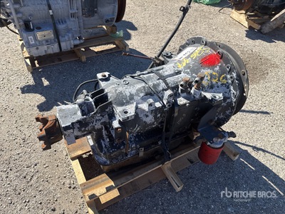 Terex Advance ناقل الحركة