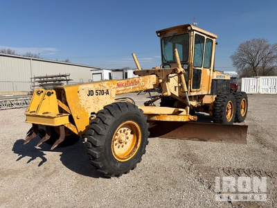 2000 John Deere 570A Motorgradermaschine