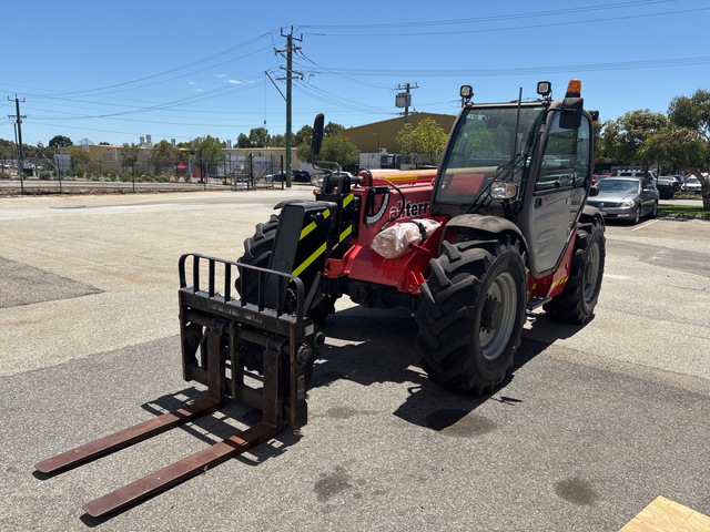 2010 Manitou MT932 Telehandler