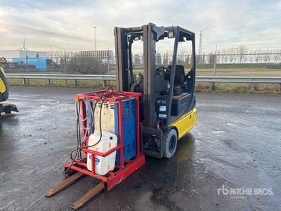 2005 Linde E16C Electric Forklift