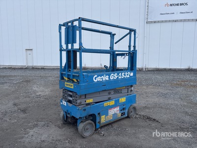 2015 Genie GS-1532 Scissor Lift