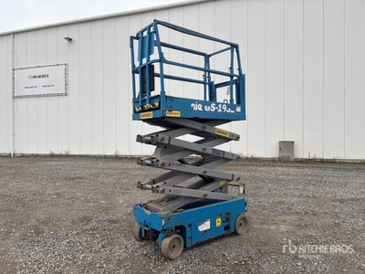 2015 Genie GS-1532 Electric Scissor Lift