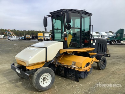 2018 Lay-Mor SM450-ST Self-Propelled Broom