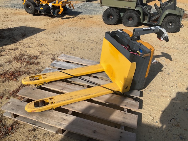 Vestil EPT-2547-30 Pallet Jack