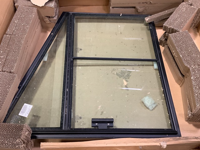 Terex 42544312 Vehicular Window