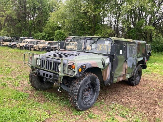 AM General M1097R1 HMMWV 4 Door Soft Top w/Truck Body