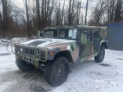 2008 AM General M1097R1 HMMWV 4 Door Soft Top w/Truck Body