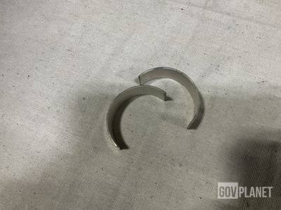 (132) GM 12517007 Sleeve Bearing Halves