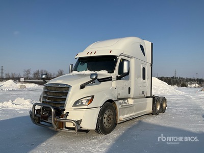 2019 Freightliner Cascadia 126 6x4 T/A Sleeper Truck Tractor