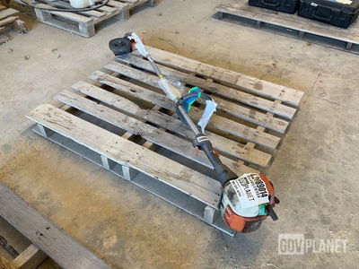 Husqvarna 323E Edger